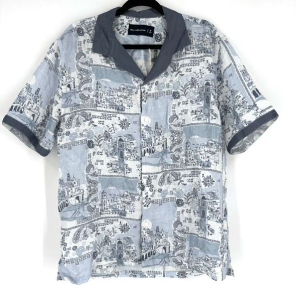 NWT Abercrombie Men’s Blue Silky Camp Collar Italian City Button Down Medium